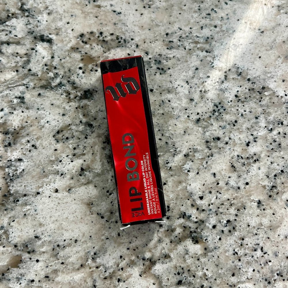 Vice Lip Bond Glossy Liquid Lipstick - Unbreakable